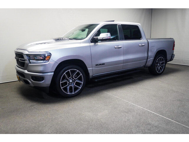 Dodge Ram 1500 5.7 V8 4x4 Crew Cab Rebel