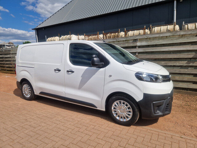 Toyota ProAce Worker 1.5 D-4D Cool Comfort Airco