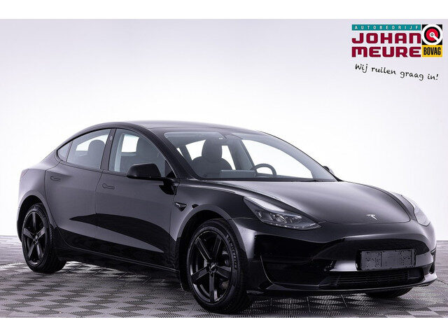 Tesla Model 3 Standard RWD Plus 60 kWh | PANORAMADAK | LEDER | TREKHAAK