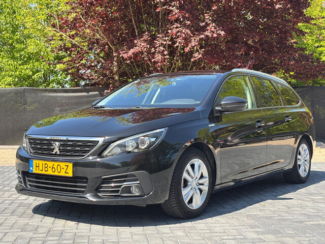 Peugeot 308 SW 1.2 PureTech Allure/Cruise/Camera/Navi/Airco