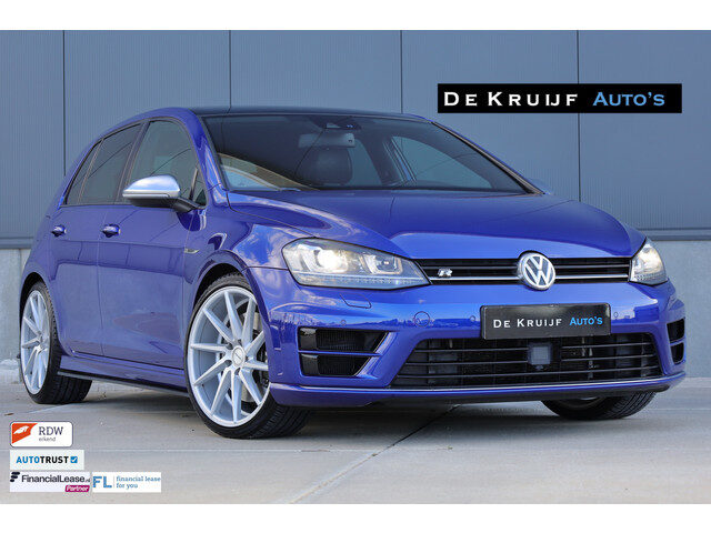 Volkswagen Golf R 4Motion