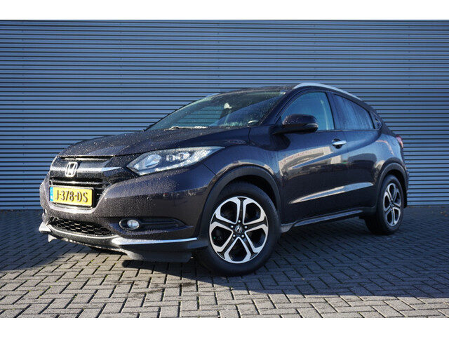 Honda HR-V 1.5 i-VTEC Executive TREKHAAK | PANO | NAVI