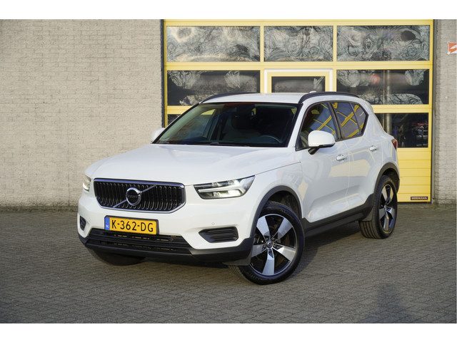 Volvo XC40 1.5 T2 Automaat! Momentum Core BJ2020 Lmv 19" | Led V+A | Pdc | Achteruitrijcamera | Appl