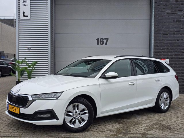 Škoda Octavia Combi 1.0 e-TSI Hybride Business Edition|BTW Auto|Eerst Eigenaar|Dealer onderhouden