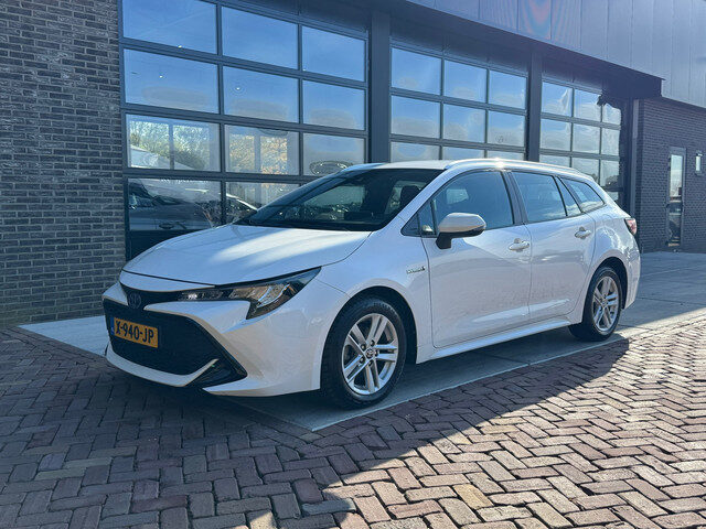 Toyota Corolla Touring Sports 1.8 Hybrid Active |Stoelver | Navi | Clima | Camera |