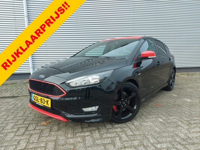 Ford Focus 1.5 135KW/184PK ST line,