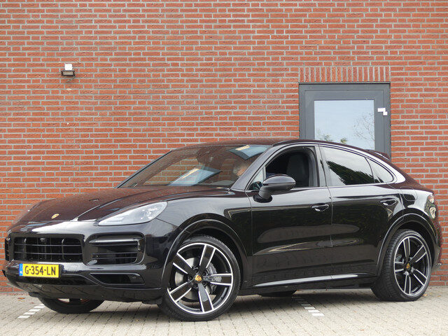 Porsche Cayenne Coupé 3.0 E-Hybrid Sport Chrono Trekhaak/Pano/360 Camera