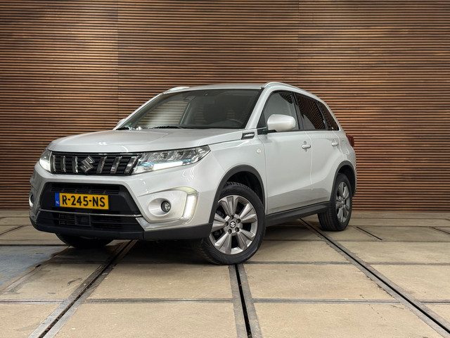 Suzuki Vitara 1.4 Boosterjet Select Smart Hybrid Automaat | LED | Camera | Trekhaak