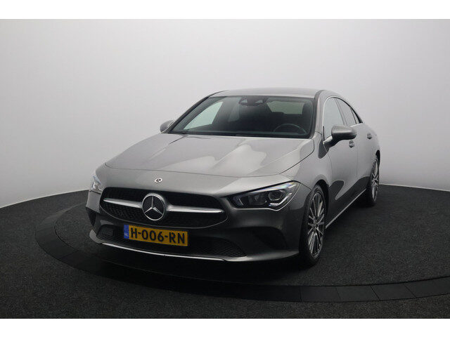 Mercedes-Benz CLA 180 d Launch Edition | Sfeerverlichting | Led | Camera | Carplay&Android