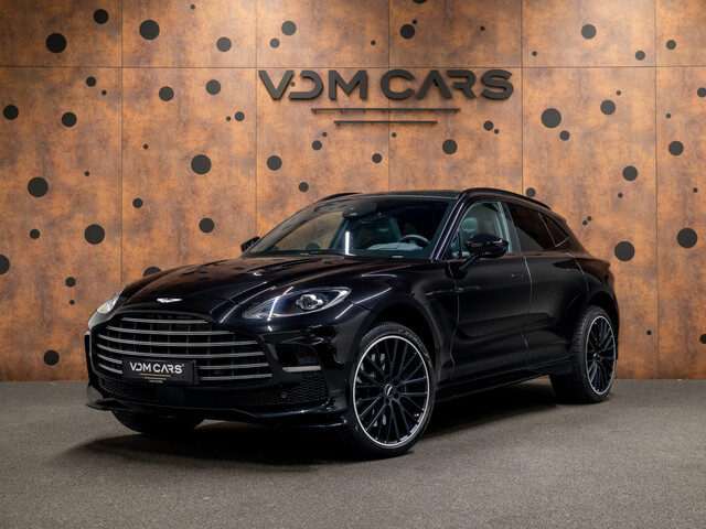 Aston Martin DBX 4.0 V8 707