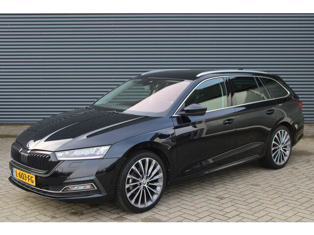 Škoda Octavia Combi 1.5 e-TSI Business Edition Plus Leer Head-Up Full-Led Camera