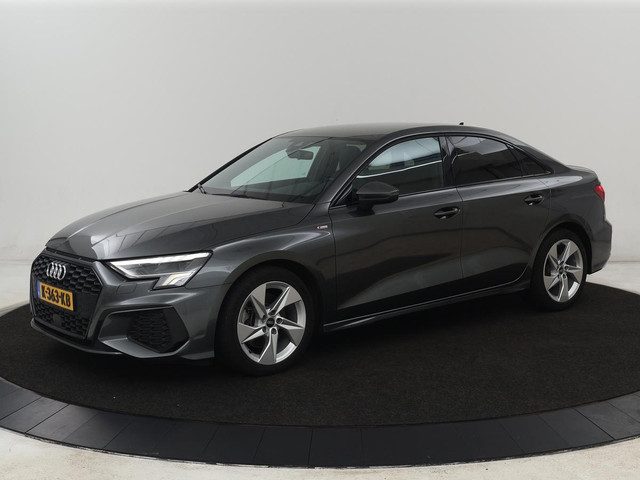 Audi A3 30 TFSI S edition | Leder | Virtual Cockpit |