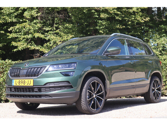 Škoda Karoq 1.0 TSI Business Edition Plus | Camera | Stoelverwarming + elektr. verstelbaar | Navi |