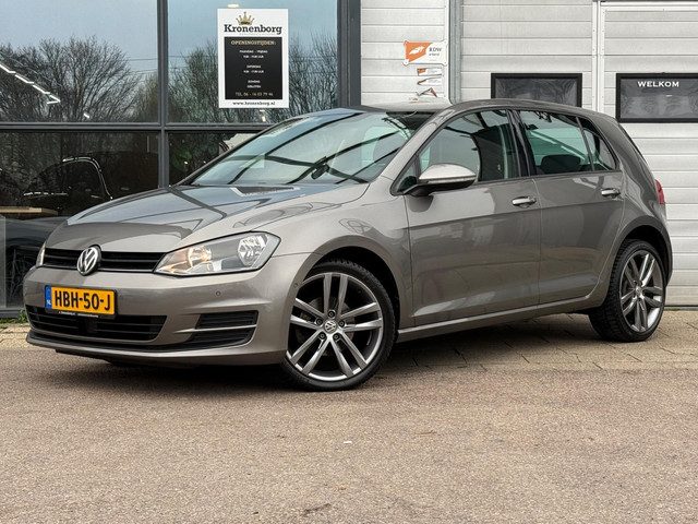 Volkswagen Golf 1.2 TSI Business R, NAP, AUTOMAAT,