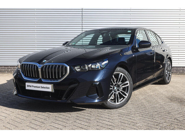 BMW 5 Serie 520i M Sport Automaat