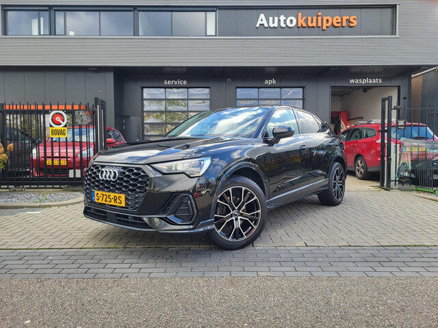 Audi Q3 Sportback 35 TFSI S Edition | Met digitaal dashboard, navigatie, AppleCarPlay/AndroidAuto, P