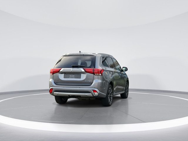 Mitsubishi Outlander 2.0 PHEV instyle+