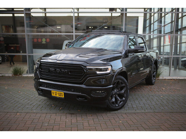 Dodge Ram 1500 5.7 V8 4x4 CC Limited Night | Pano | stoelverkoeling/verwarming