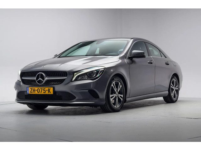 Mercedes-Benz CLA 180 Ambition [ LED Camera Sportstoelen Navi ]