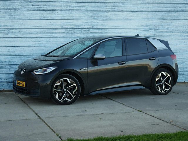 Volkswagen ID.3 First Plus 58 kWh Carplay Camera Navigatie