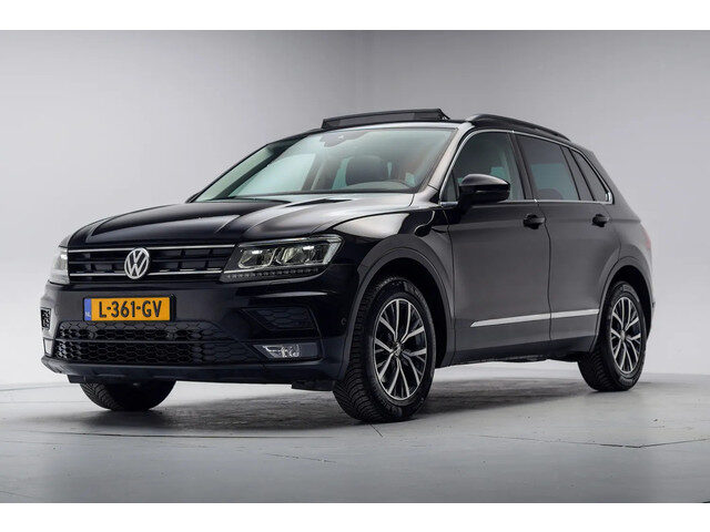 Volkswagen Tiguan 1.5 TSI ACT Comfortline Business Aut. [ Panorama Adapt.cruise Stoelverwarming ]