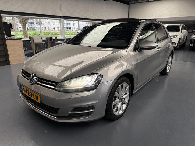 Volkswagen Golf 1.4 TSI Highline |Panoramadak|