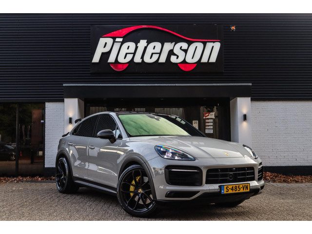 Porsche Cayenne Coupé 4.0 GTS LIGHTWEIGHT CARBON SPORTCHRONO