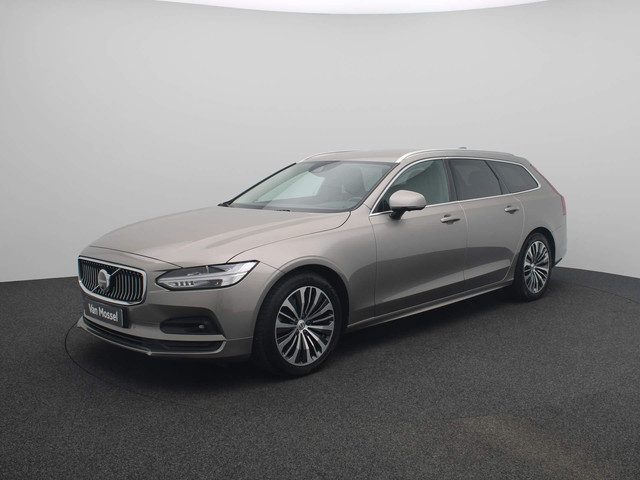 Volvo V90 2.0 B4 Momentum Pro