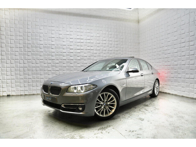 BMW 5 Serie 520i Luxury Edition LEER MEMORY SCHUIFDAK NAP