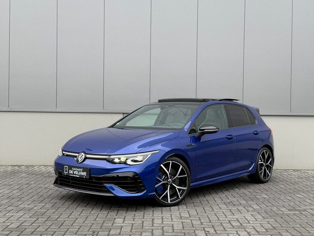 Volkswagen Golf 2.0 TSI R 4Motion Akra Pano Head-up H&K