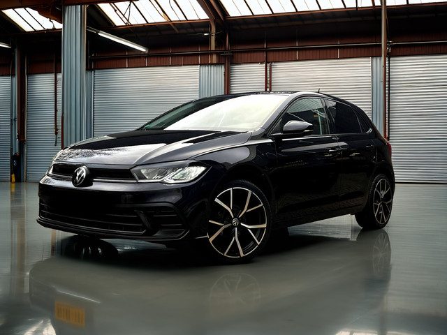 Volkswagen Polo 1.0 TSI R-Line Business_Navi_Carplay_Led_Virtual cocpit