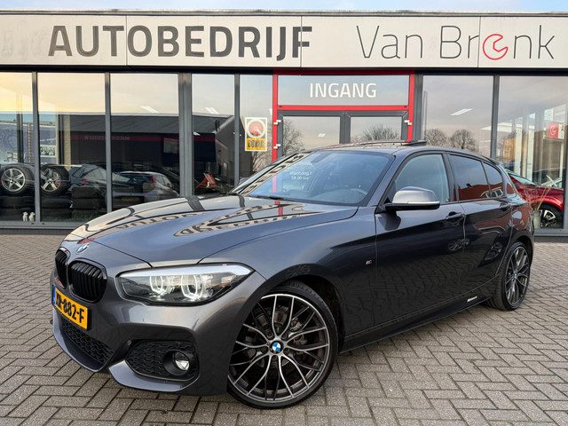 BMW 1 Serie 118i M-Sport | High Executive | Pano | Leder |19''
