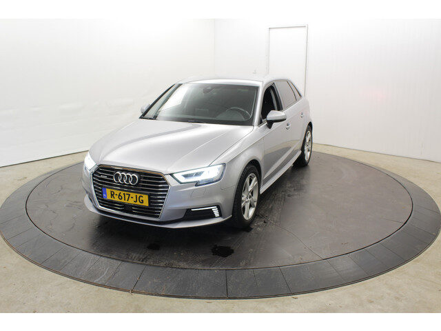 Audi A3 Sportback 1.4 e-tron PHEV Sport Cruise PDC Navi Stoelver.