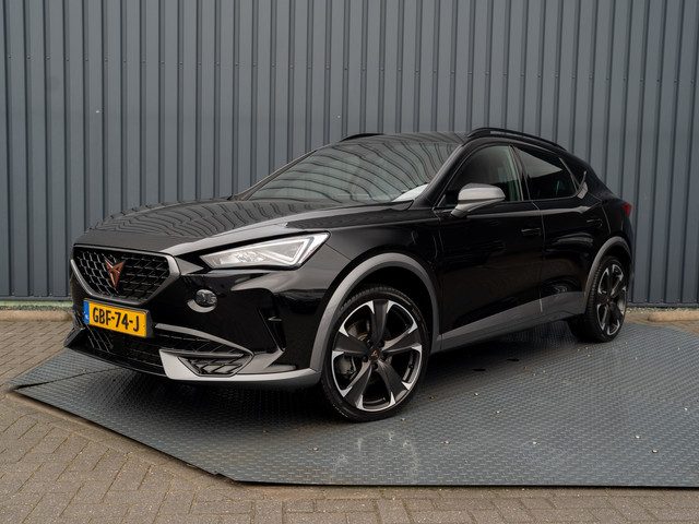 Cupra Formentor 1.4 e-Hybrid Adrenaline | Elk. A-klep | Camera | 19'' | Stoelverw. |