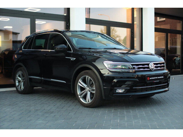 Volkswagen Tiguan 1.5 TSI ACT |R-line|Pano|Digidash|ACC|Massage|19Inch|Carplay