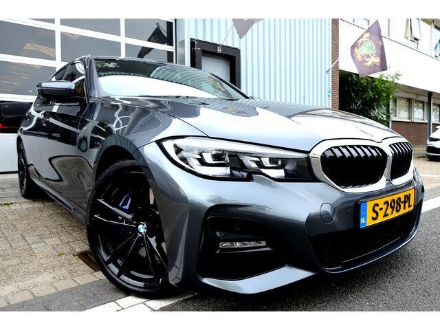 BMW 3 Serie 330e High Executive AUT 292PK LED/LEER/NAV/LMV19