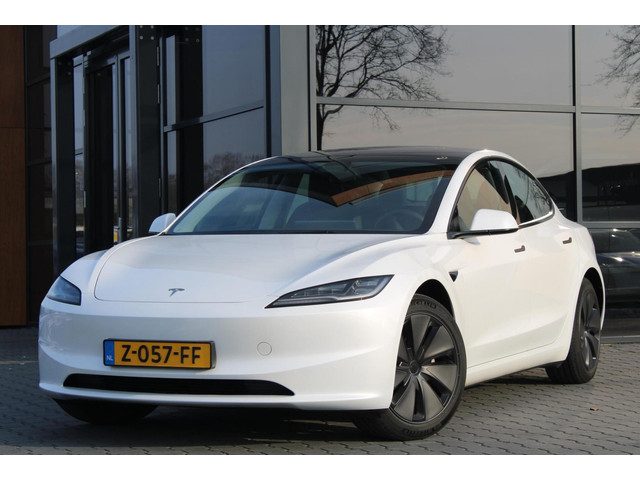 Tesla Model 3 RWD 60 kWh | Trekhaak | Stoelverkoeling | Org. NL!