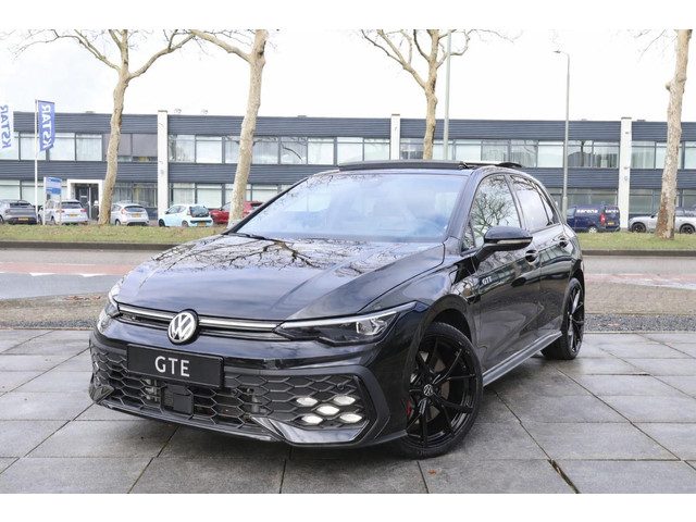 Volkswagen Golf GTE 1.5 eHybrid
