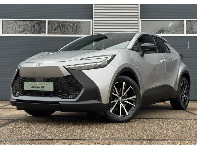 Toyota C-HR 2.0 Plug-in Hybrid 220 Business