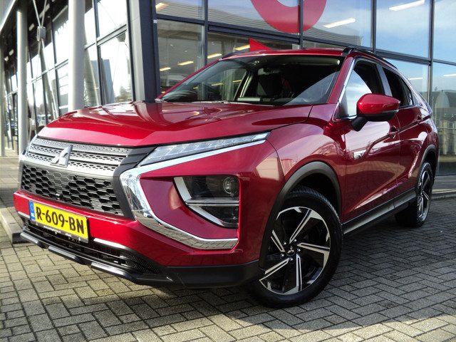 Mitsubishi Eclipse Cross 2.4 PHEV Intense | 4WD | AUTOMAAT | 188 PK |
