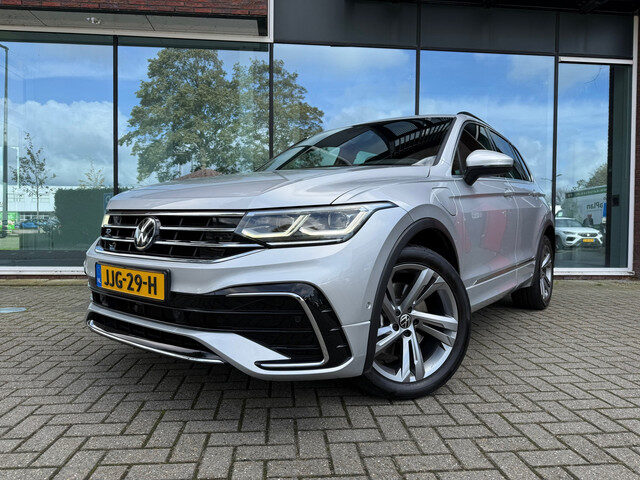 Volkswagen Tiguan 1.4 TSI eHybrid R-Line Business+ - Automaat - Climate - Navi - Camera - Parkeerhul