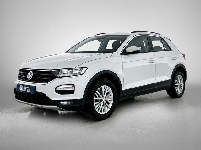 Volkswagen T-Roc 1.5 TSI Style | Automaat | Adaptive cruise | Stoel & stuurverwarming | Navigatie |