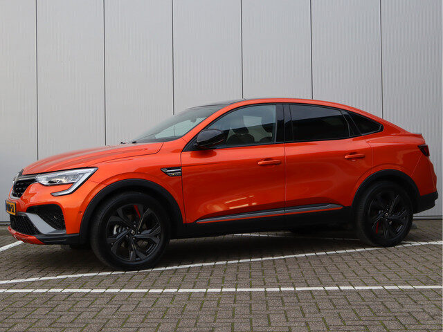 Renault Arkana Hybrid 145 R.S. Line