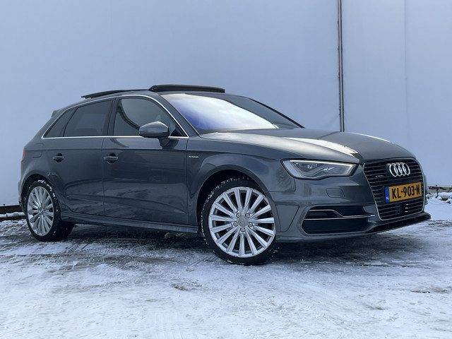 Audi A3 Sportback 1.4 e-tron PHEV Pro Line S-Line plus Pano.dak Cam Trekhaak Voll.onderhouden!