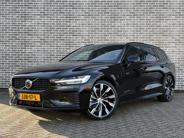 Volvo V60 2.0 T6 Plug-in hybrid AWD Ultra Dark