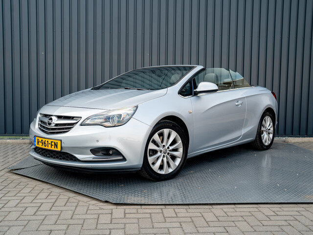 Opel Cascada 1.6 Turbo 170Pk Aut. Innovation | Parkeersensoren V&A | AGR-Stoelen | Navi |