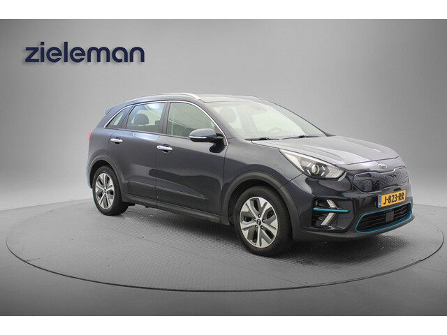 Kia e-Niro DynamicLine 64 kWh Fase 3 - Carplay, Navi, Camera, Stuur/Stoelverw. SOH 100%