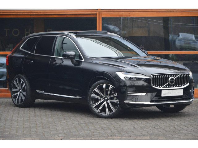 Volvo XC60 T8 Hybride AWD Plus Bright | Luchtvering | Trekhaak | Panoramadak | Stoel + Stuur Verwarm