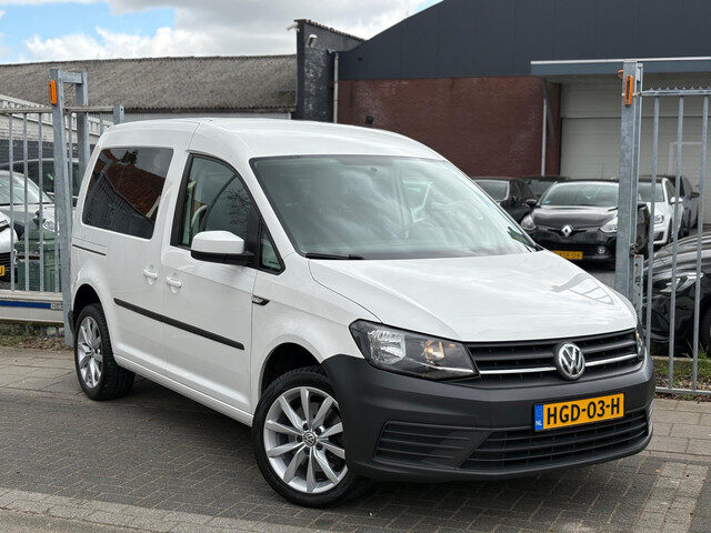 Volkswagen Caddy 1.4 TSI Trendline | 5 Persoons | 17” LMV | Cruise control |