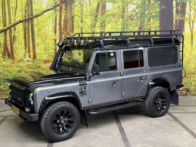 Land Rover Defender 2.2 D SW 110'' Adventure Limited Edition
